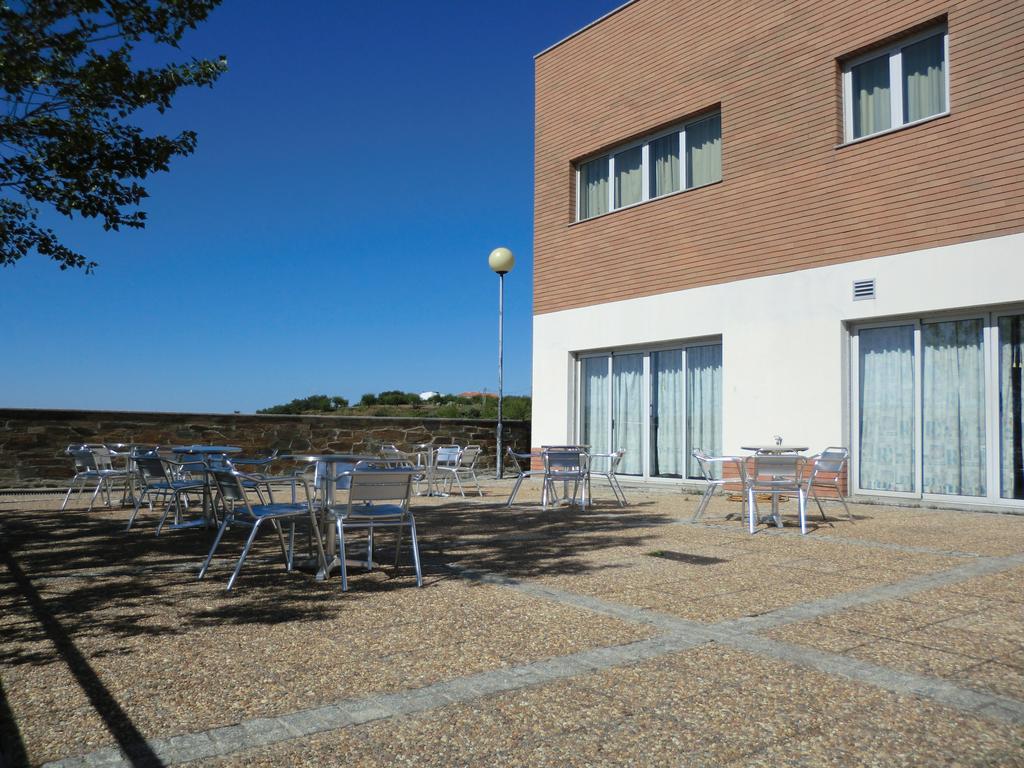 Hi Foz Coa - Pousada De Juventude Vila Nova de Fozcoa Exteriér fotografie